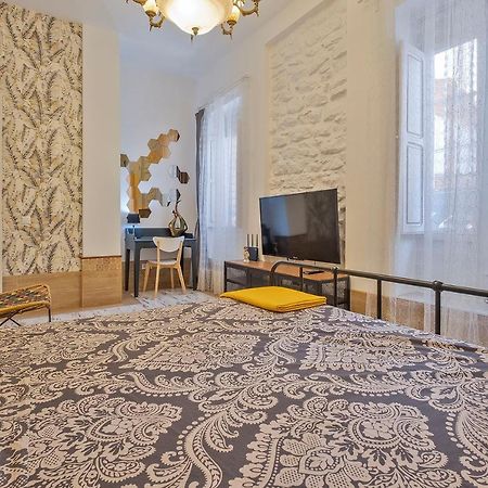 Saint Ferdinand Apartment อาลิกันเต ภายนอก รูปภาพ