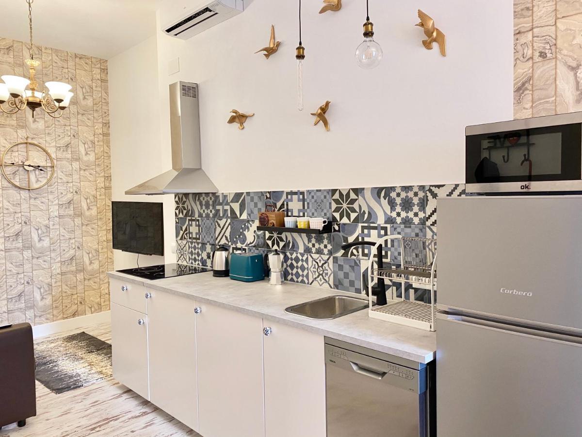Saint Ferdinand Apartment อาลิกันเต ภายนอก รูปภาพ