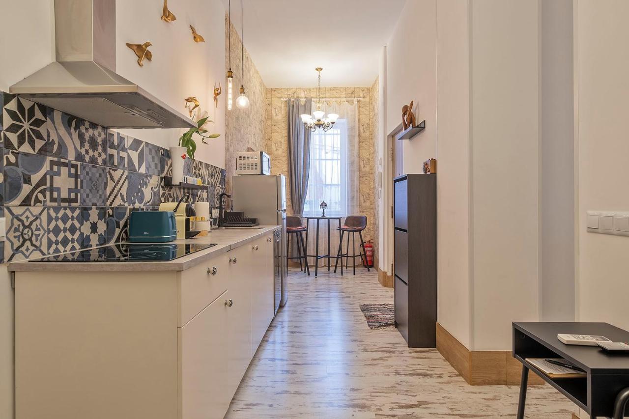 Saint Ferdinand Apartment อาลิกันเต ภายนอก รูปภาพ